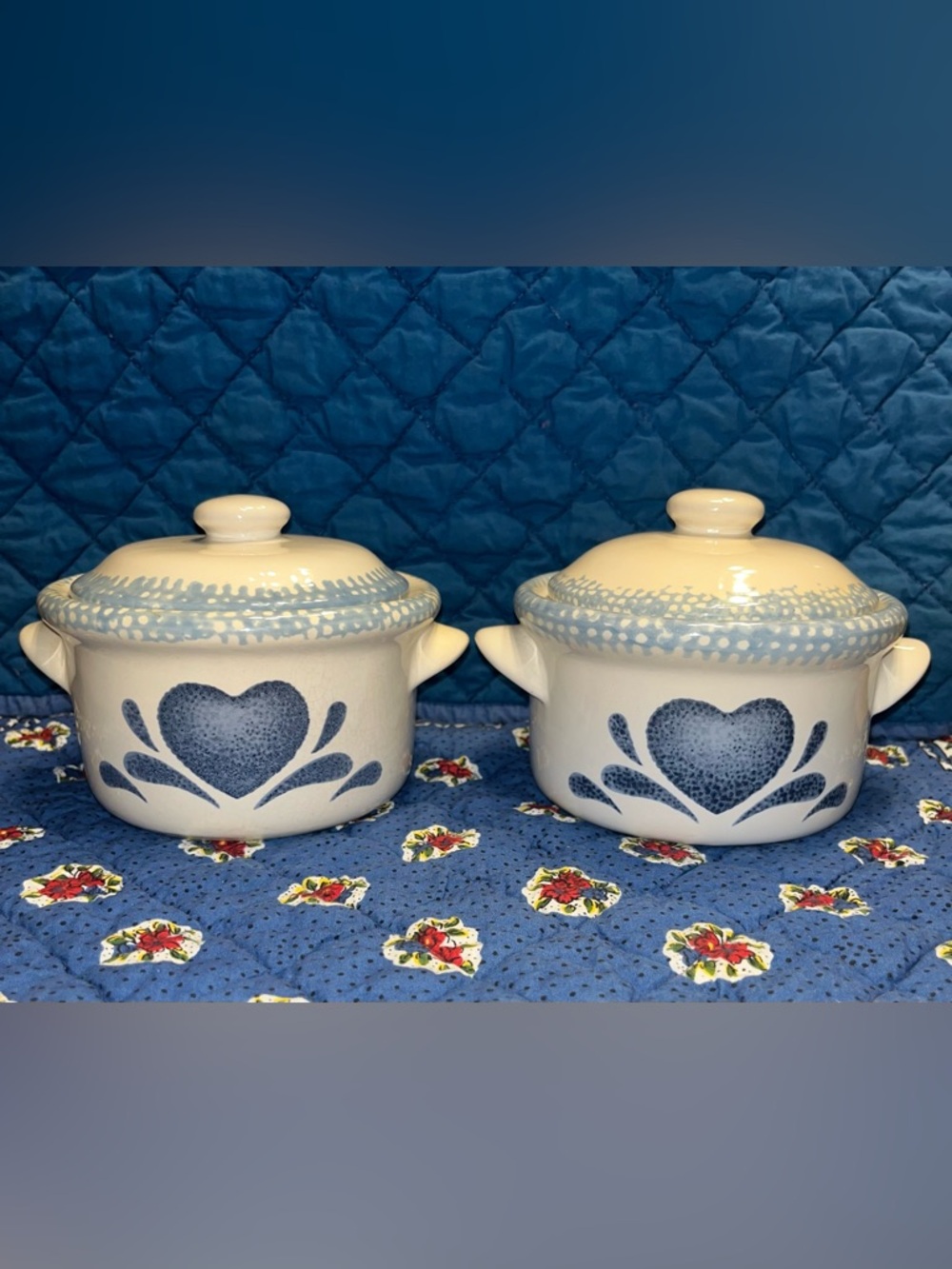 Set of 4 Blue Sponge Heart Crocks With Lids | Country Stoneware Soup Bowls Retro